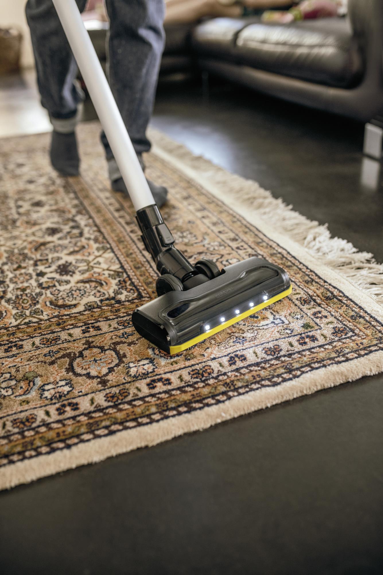 Vacuum Cleaner KARCHER Cordless vacuum cleaner VC 6 Cordless ourFamily Battery Plus Upright/Cordless/Bagless Capacity 0.8 l Noise 78 dB White Weight 2.6 kg 1.198-677.0
