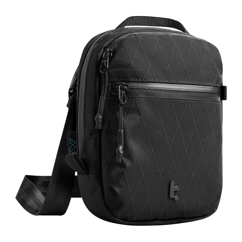 TOMTOC Aviator-T37 travel bag with shoulder strap X-Pac 1.3L (black) - Image 1