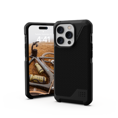 UAG Metropolis LT MagSafe case for iPhone 14 Pro - black kevlar