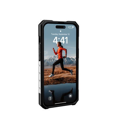 UAG Plasma case for iPhone 14 Pro - transparent