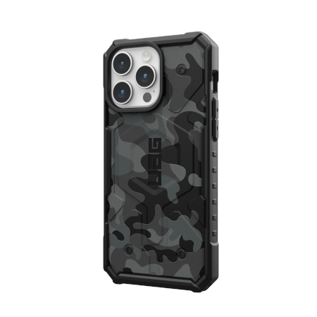 UAG Pathfinder MagSafe case for iPhone 15 Pro Max - black camouflage