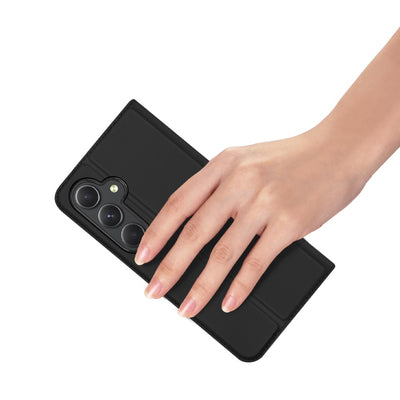 Dux Ducis Skin Pro case with flap and card slot for Samsung Galaxy A55 5G - black