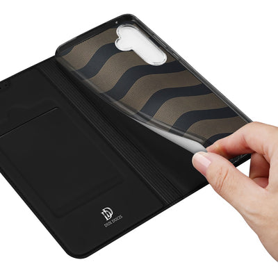 Dux Ducis Skin Pro case with flap and card slot for Samsung Galaxy A55 5G - black