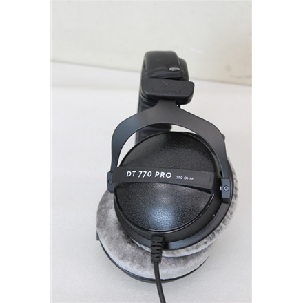 SALE OUT. Beyerdynamic DT 770 PRO 250 ohms Studio headphones - 459046 | Beyerdynamic | Studio headphones | DT 770 PRO |