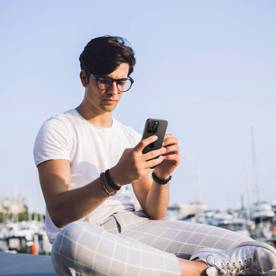 Spigen Optik Pro GLAS.TR ”EZ FIT” Camera Protector 2-PACK for iPhone 16 Pro / Pro Max - Brown