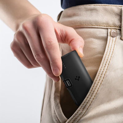 Spigen EA2205 Powerbank 5000mAh 22.5W - Black