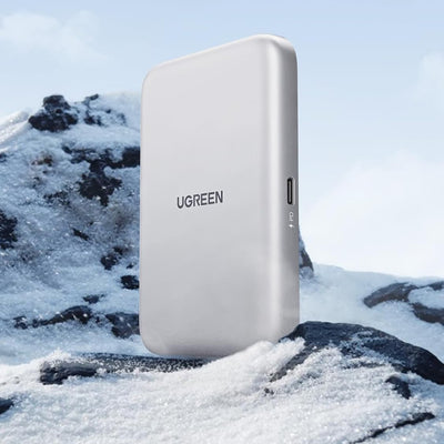 Ugreen M.2 NVMe SSD Magnetic Case - White