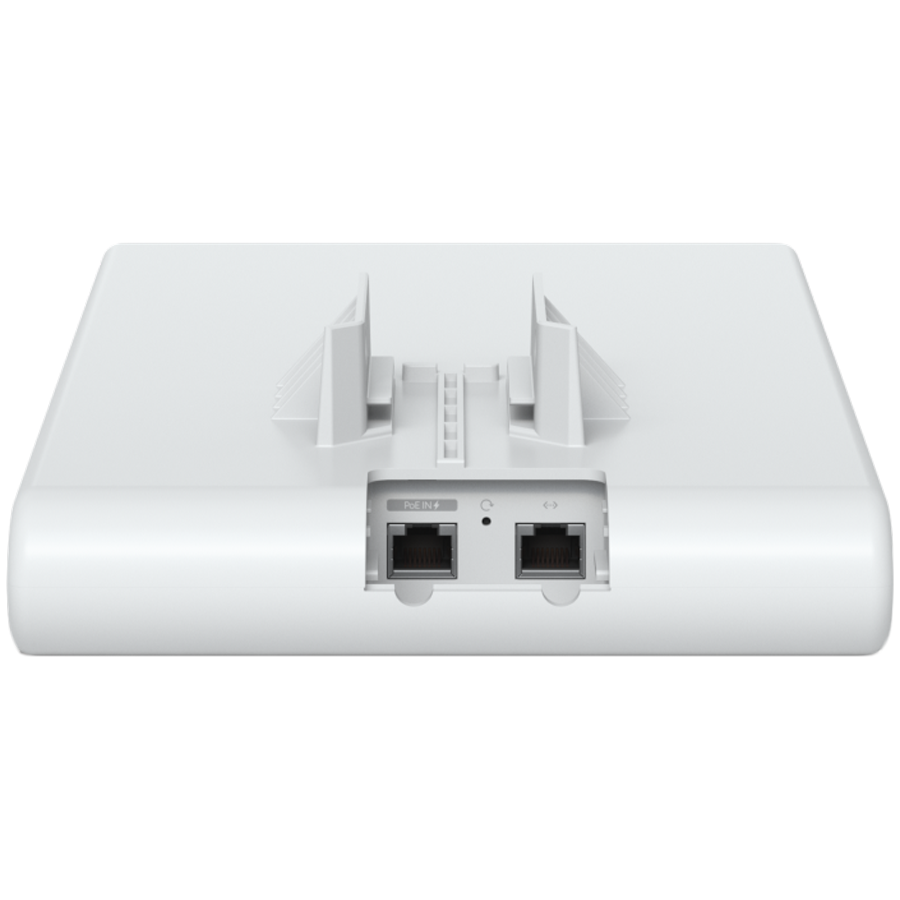 Ubiquiti U6-Mesh-Pro-EU Indoor/outdoor WiFi 6 AP with 4 spatial streams, an integrated super antenna, and a gigabit passthrou