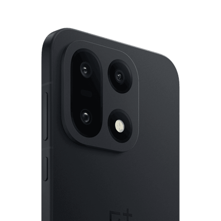 OnePlus | 15 | Infinite Black | 6.78 " | LTPO AMOLED | 1272 x 2772 pixels | Qualcomm | Snapdragon 8 Elite Gen 5 | Internal RAM 16 GB | 512 GB | Dual SIM | 5G | Main camera resolution 50+50+50 MP | Secondary camera resolution 32 MP | Android | 16 | 7300 mAh