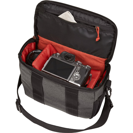 Case Logic Era | DSLR camera shoulder bag | Obsidian black