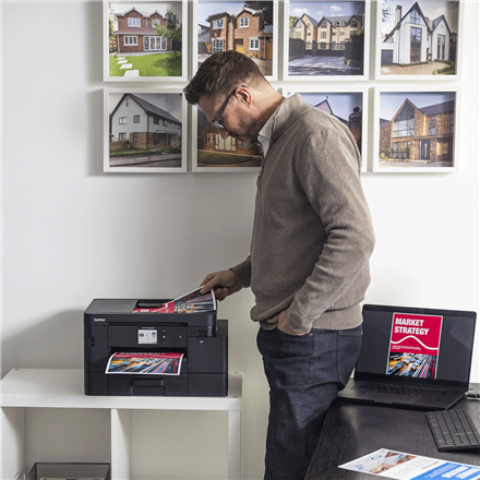 Brother | Multifunctional printer | MFC-J4550DW | Inkjet | Colour | All-in-one | A4 | Wi-Fi | Black