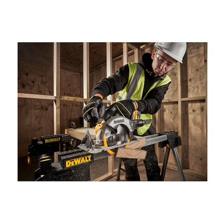 DEWALT | 18V XR Brushless 165 mm Circular Saw | DCS565N-XJ | 2400 W