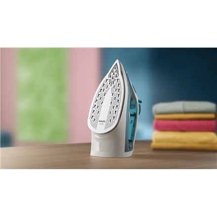 Philips Steam Iron | DST2020/90 2000 series | Steam Iron | 2000 W | Water tank capacity 250 ml | Continuous steam 25 g/min | Steam boost performance 110 g/min | Blue/White