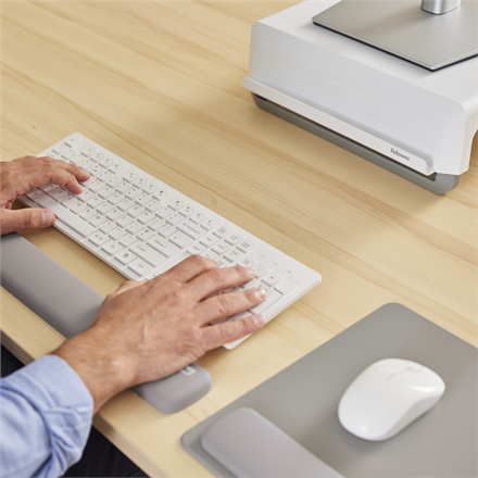 Fellowes | Breyta Keyboard Wrist Rest | Grey