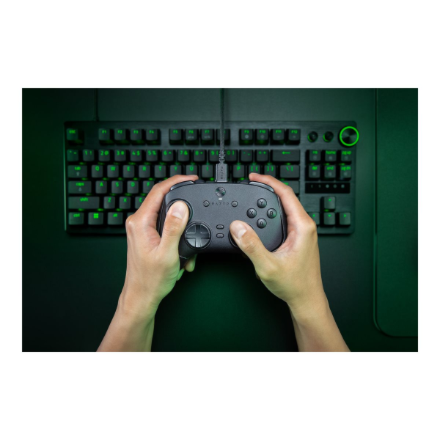 Razer Wolverine V3 Tournament Edition (PC) | Razer