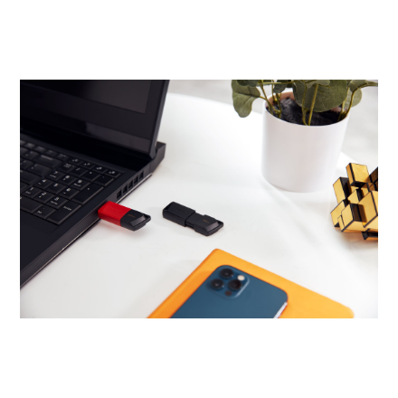 Kingston | USB Flash Drive | DataTraveler Exodia | 128 GB | USB 3.2 Gen 1 | Black/Red