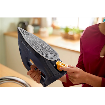 Philips DST7060/20 7000 Series | Steam Iron | 3000 W | Water tank capacity 300 ml | Continuous steam 55 g/min | Steam boost performance 250 g/min | Blue/Yellow