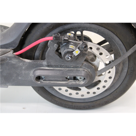 SALE OUT. Xiaomi Mi Electric Scooter Pro 2 (Black) | Xiaomi Mi Electric Scooter Pro 2 | 600 W | 25 km/h | 3 month(s) | Black | USED, SCRATCHED, DIRTY, SMALL CRACK BEHIND LEG, MISSING: CHARGER, MANUAL AND LEFT BACK REFLECTOR