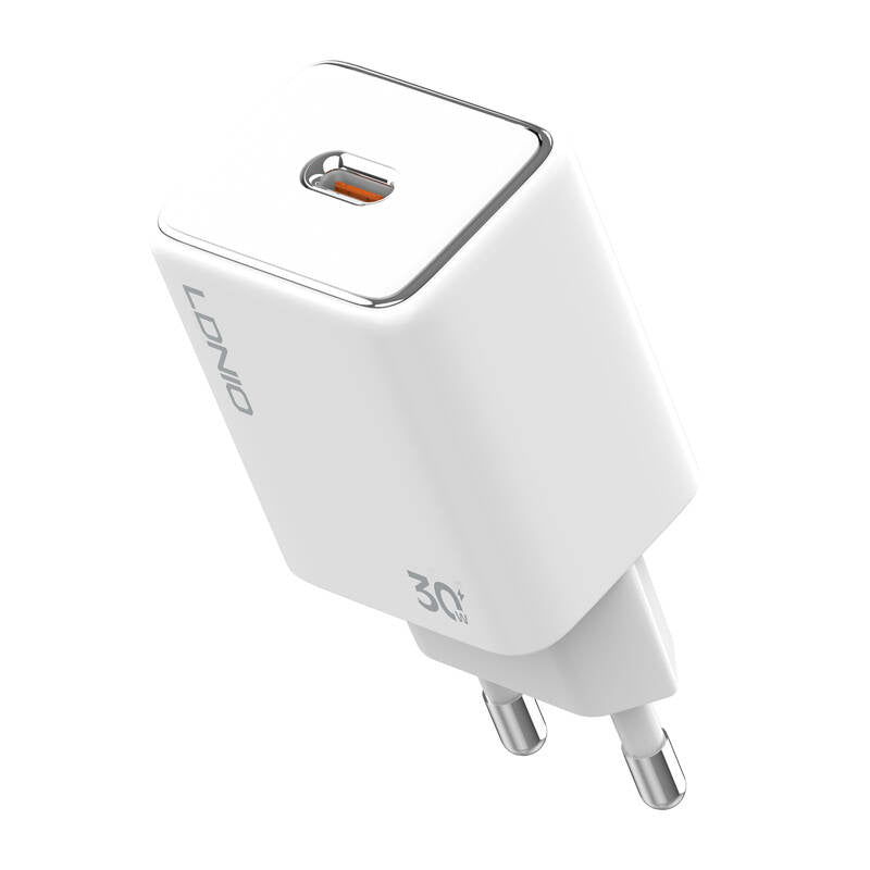 LDNIO A1508C 30W USB-C mains charger + USB-C cable - Product Image 2