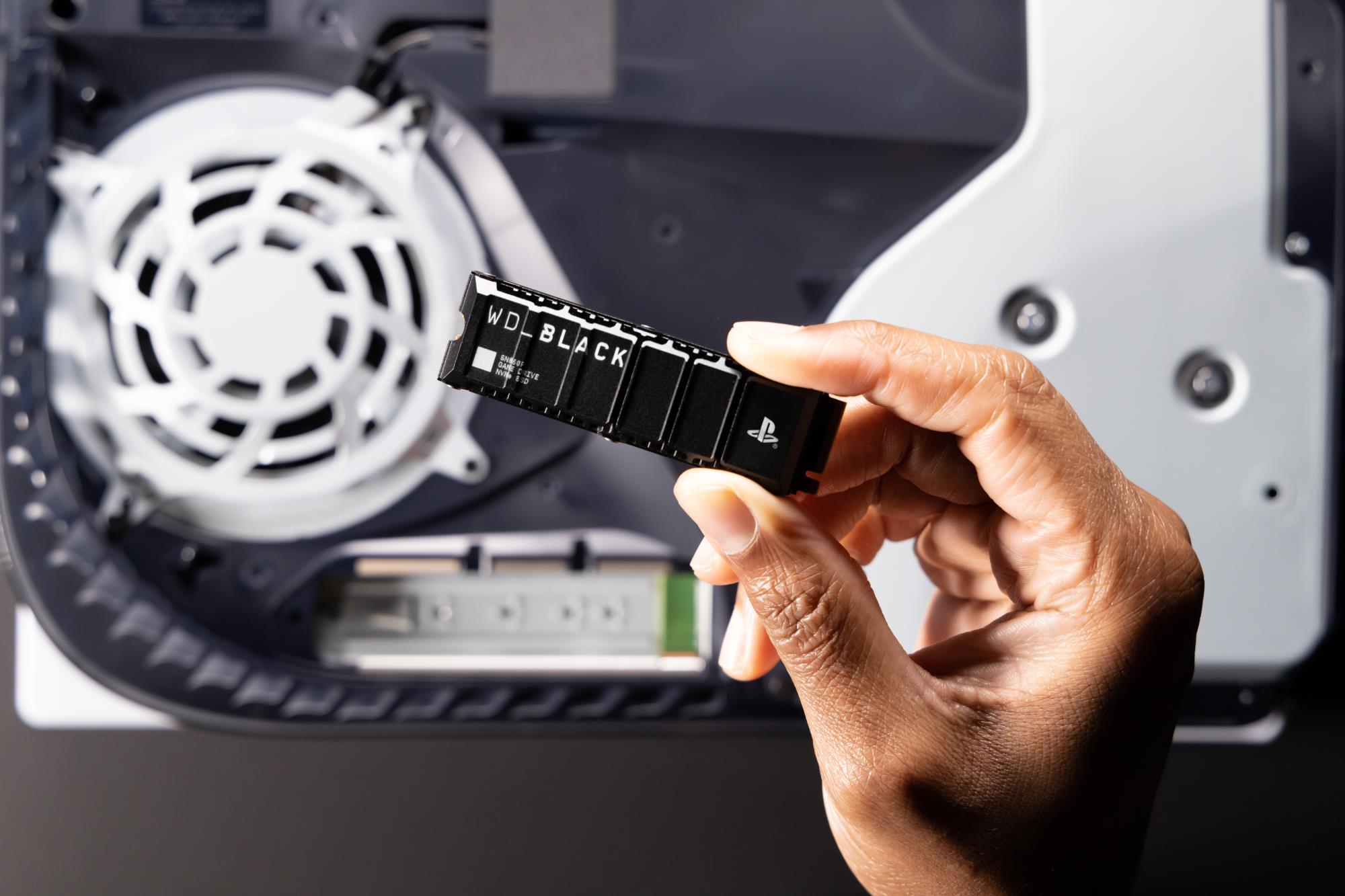 SSD SANDISK Black SN850P 1TB M.2 NVMe Write speed 6300 MBytes/sec Read speed 7300 MBytes/sec TBW 600 TB WDBBYV0010BNC-WRSN