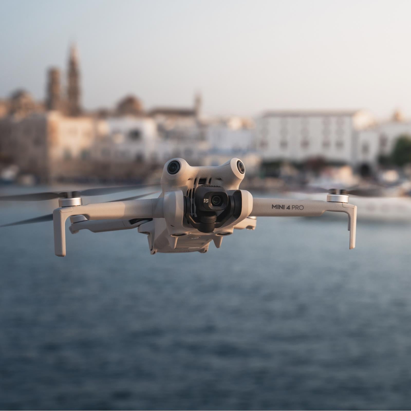 Drone DJI Mini 4 Pro (DJI RC-N2) Consumer CP.MA.00000731.04