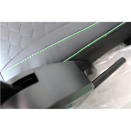 SALE OUT. | Razer Iskur V2 X NewGen | Gaming Chair | Black/Green | DAMAGED ITEM AND PACKAGING. ITEM SCRATCHED, DIRTY. MI