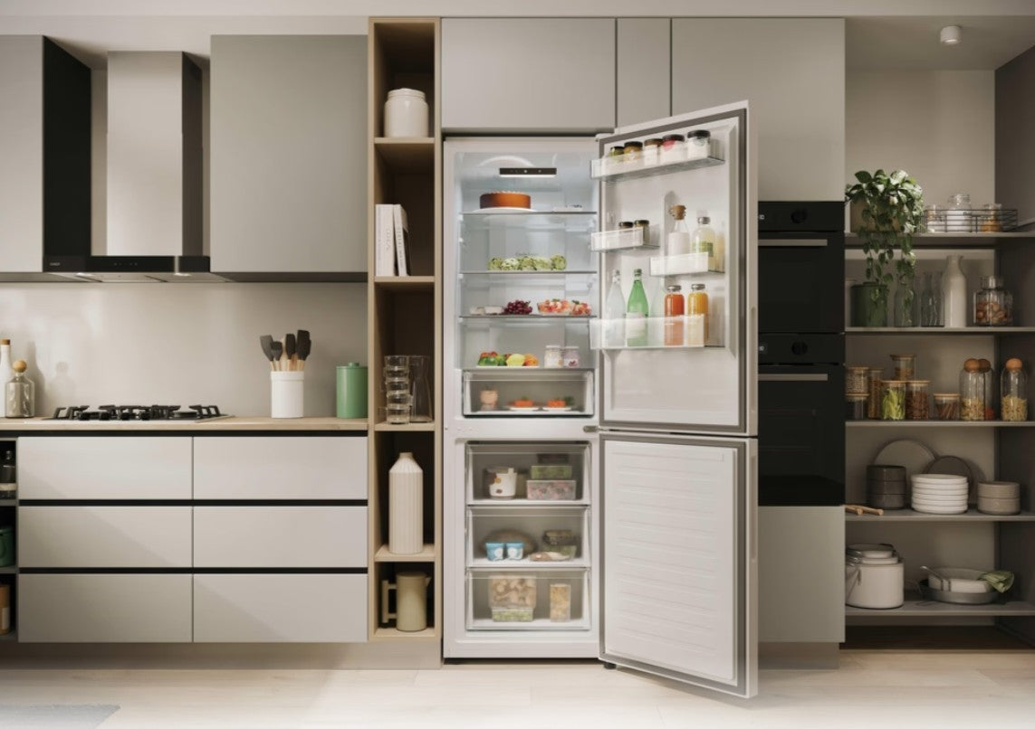 Refrigerator-Freezer CNCQ2T618CW