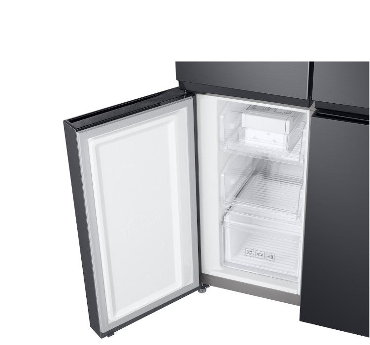 Multidoor Refrigerator-Freezer RF48A401EB4/EO