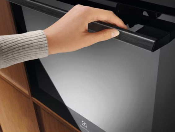 Oven LOE8F38Z