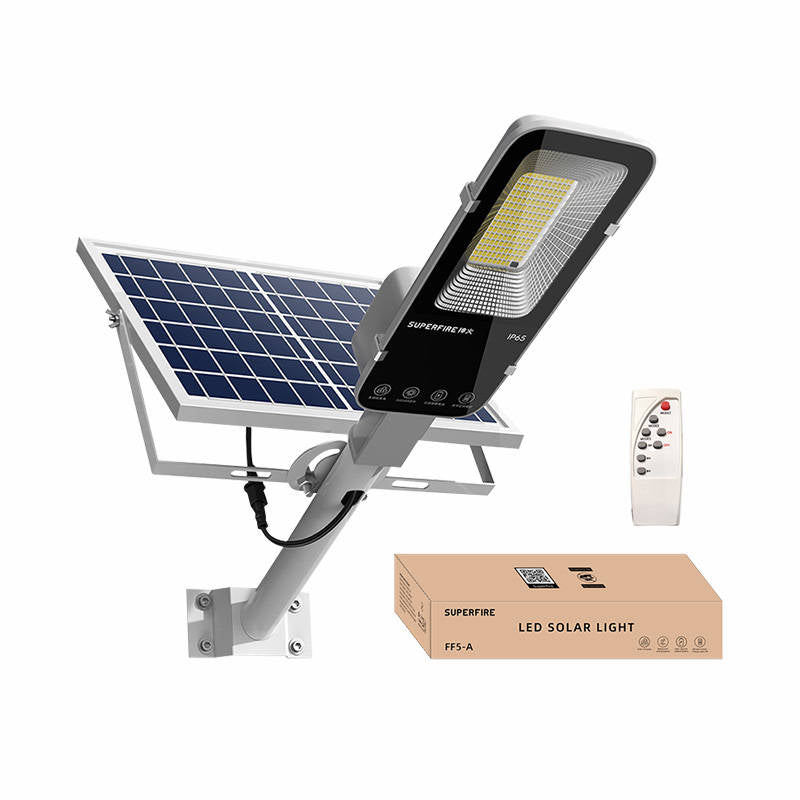 Solar lamp Superfire FF5-A, 63W, 500lm, 5000mAh - Image 1