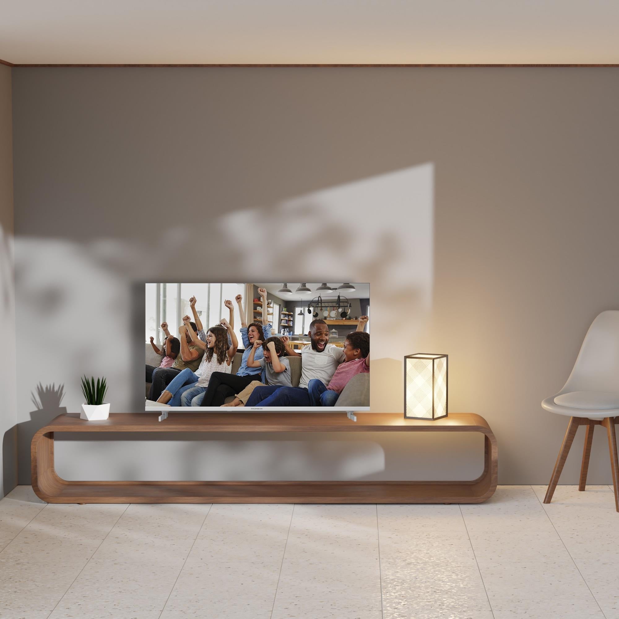 TV Set THOMSON 43" 4K/Smart QLED 3840x2160 Google TV White 43UG4S14W