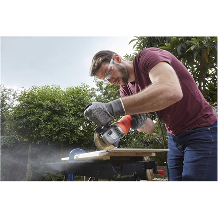 BLACK & DECKER Angle grinder | BEG010-QS | 710 W | 115 mm