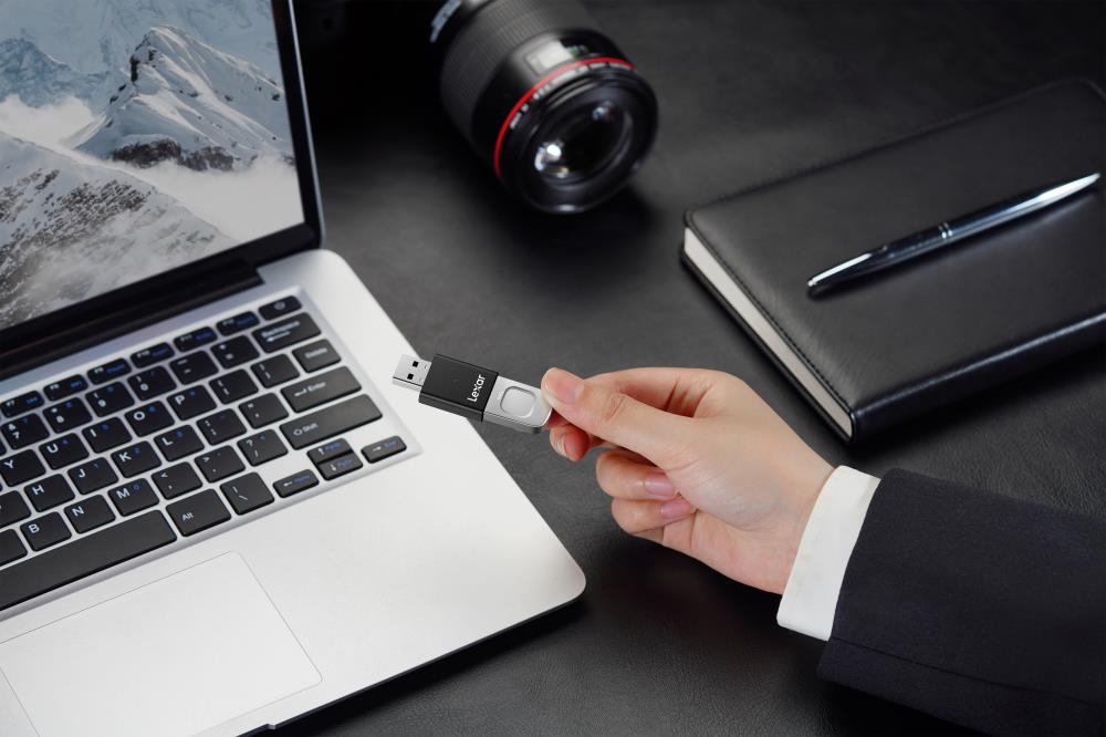 MEMORY DRIVE FLASH USB3.2 64GB/F35PRO LJDF35P064G-RNBNG LEXAR