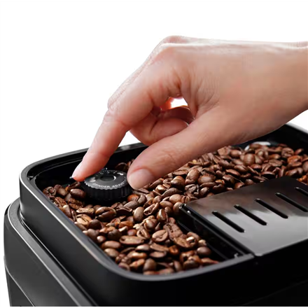 Delonghi Coffee maker | Magnifica Evo | Pump pressure 15 bar | Built-in milk frother | Automatic | 1450 W | Black