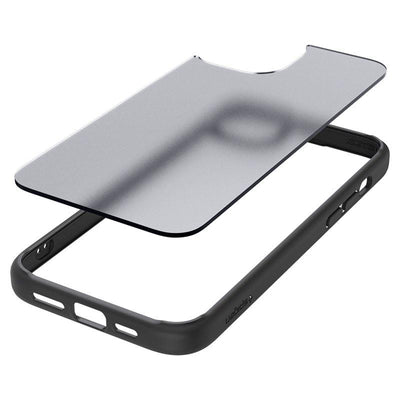 Spigen Ultra Hybrid iPhone 15 Case - Clear Black