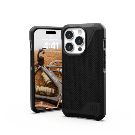 UAG Metropolis LT MagSafe case for iPhone 15 Pro - black kevlar