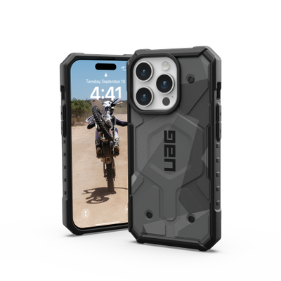 UAG Pathfinder case for iPhone 15 Pro - camo gray