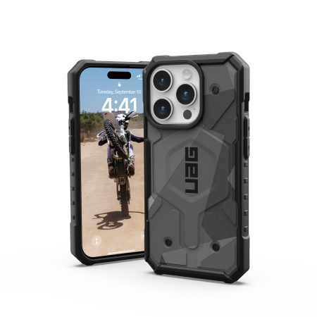 UAG Pathfinder case for iPhone 15 Pro - camo gray