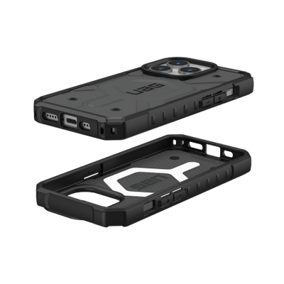 UAG Pathfinder MagSafe case for iPhone 15 Pro - silver