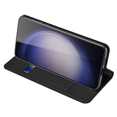 Dux Ducis Skin Pro case for Samsung S24 with flap - black