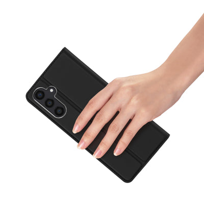 Dux Ducis Skin Pro case for Samsung S24 with flap - black