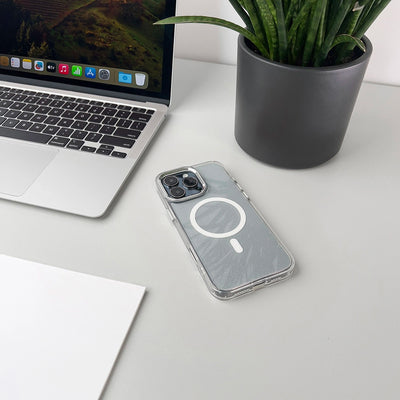 Glitter Case MagSafe Compatible for iPhone 17 Pro Max - Semi-Transparent — Hurtel