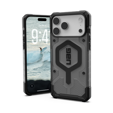UAG Pathfinder Clear MagSafe Case for iPhone 17 Pro Max - Gray/Black