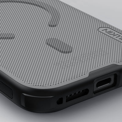 Super Frosted Shield Pro Magnetic Case IP17 Pro Transparent black — Nillkin