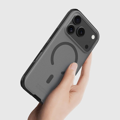 Super Frosted Shield Pro Magnetic Case IP17 Pro Transparent black — Nillkin