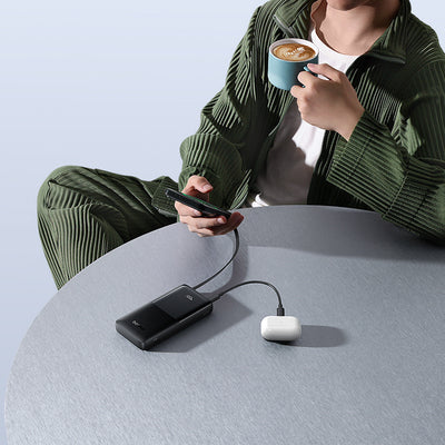 Powerbank Baseus Bipow 2 10000mah 20W z cyfrowym wyświetlaczem z wbudowanym kablem USB-C - czarny