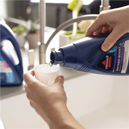 Bissell | Spot Cleaner | SpotClean Pro | Corded operating | Washing function | 750 W | Red/Titanium | 24 month(s)