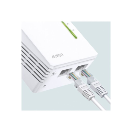 TP-LINK | AV600 Wi-Fi Powerline Extender | TL-WPA4220 | 10/100 Mbit/s | Ethernet LAN (RJ-45) ports 2 | 802.11n | Wi-Fi data rate (max) 300 Mbit/s | Data transfer rate (max) 600 Mbit/s