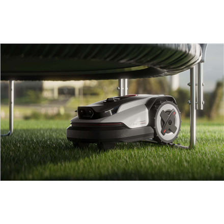 Roborock | RockNeo Q105 Mower, 2WD, 500m², RTK + VSLAM, (Edge Cutting module sold separately)
