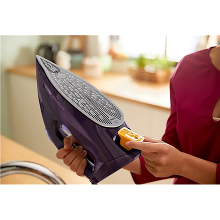 Philips | DST7051/30 7000 Series | Steam Iron | 2800 W | Water tank capacity 300 ml | Continuous steam 50 g/min | Dark purple | Steam boost performance 250 g/min